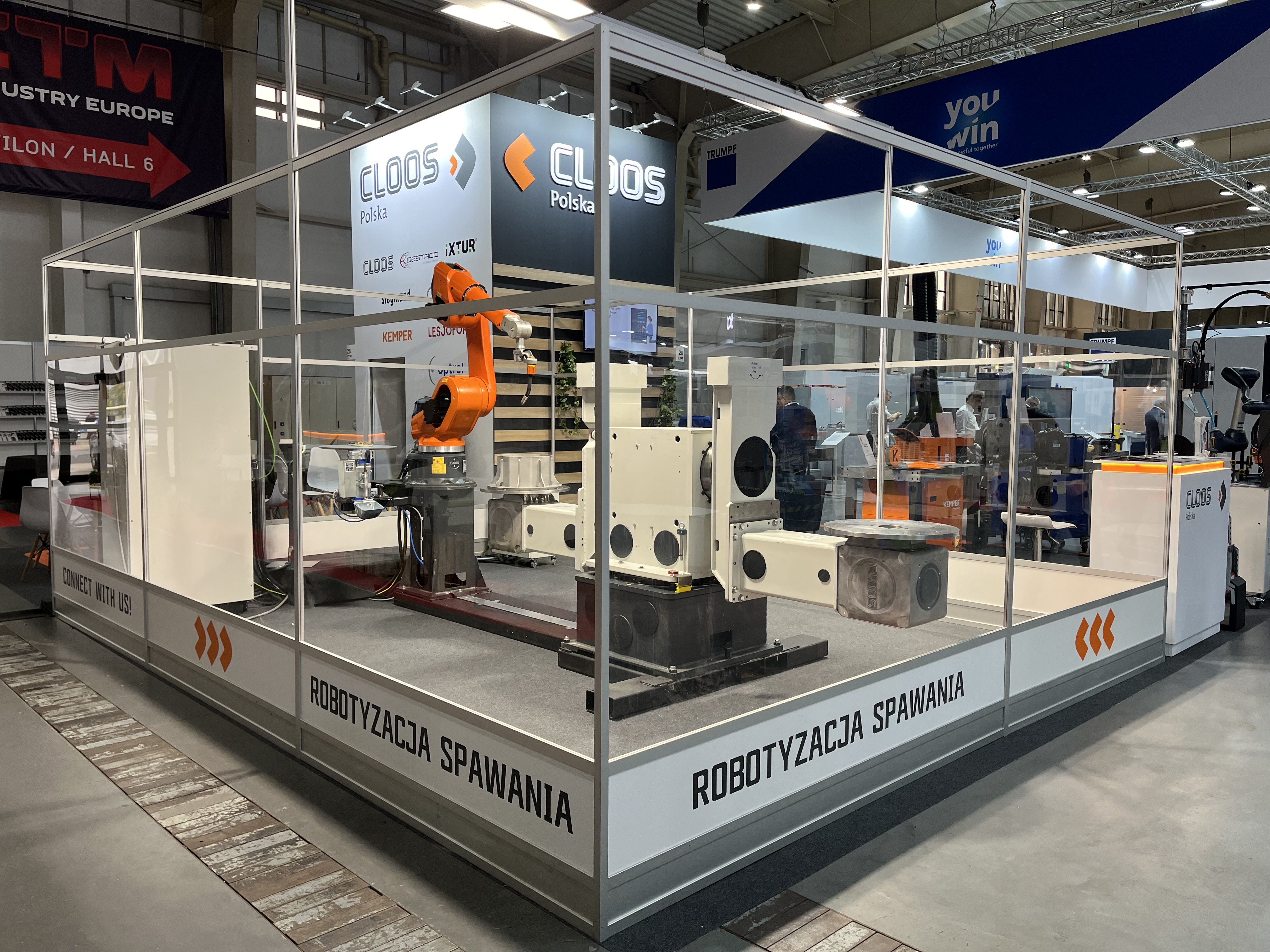 Targi ITM - robot QIROX